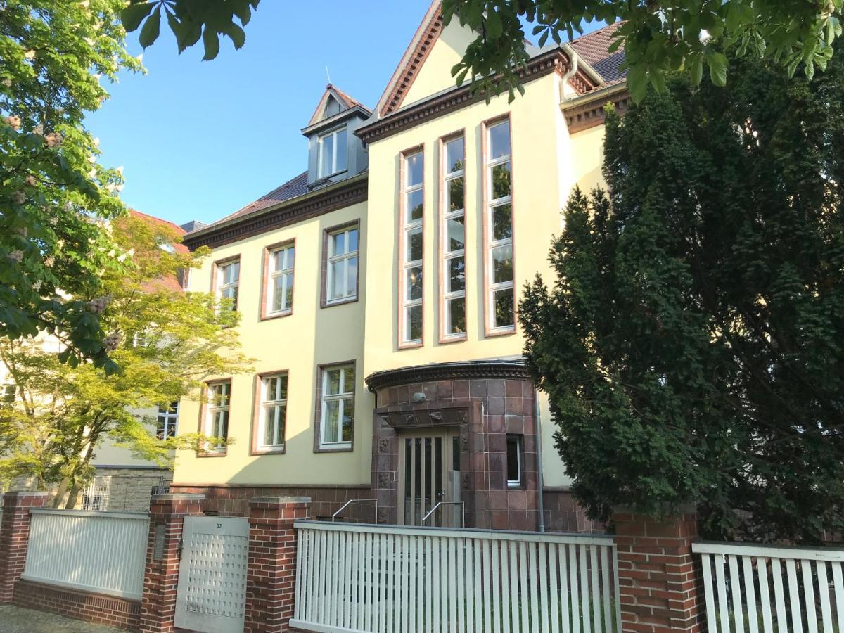 Ferienwohnungen Und Apartmenthaus Halle Saale - Villa Mathilda Exterior photo